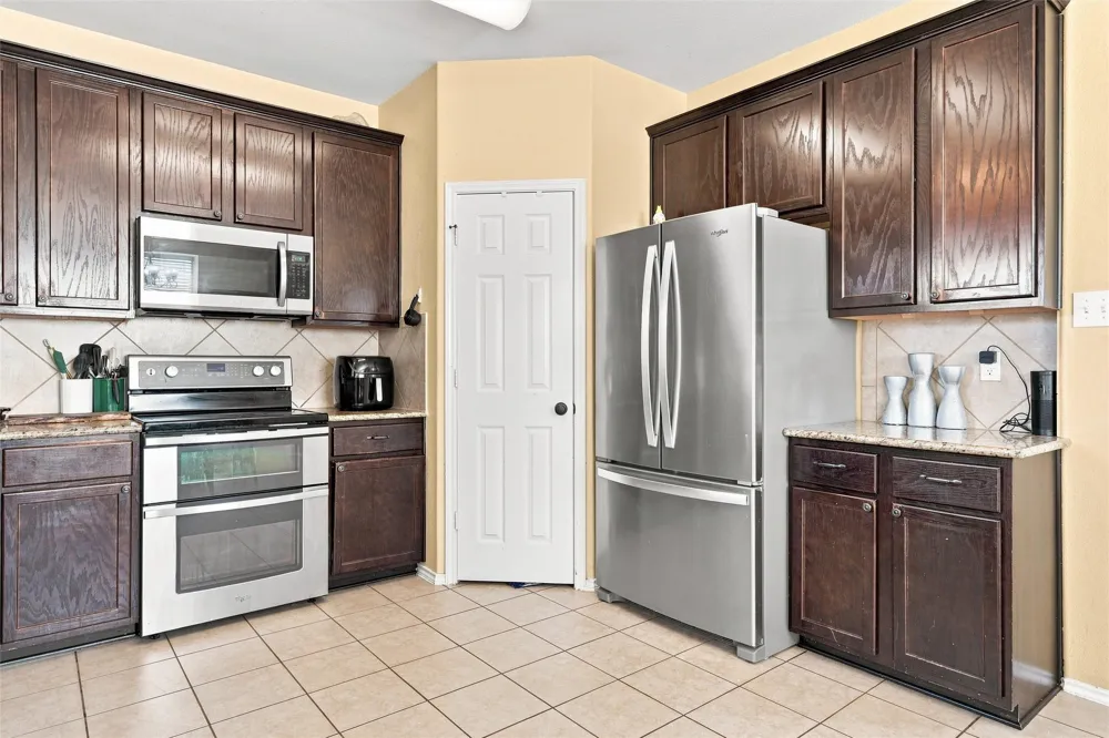 10245 Salem Way Waco, TX 76708