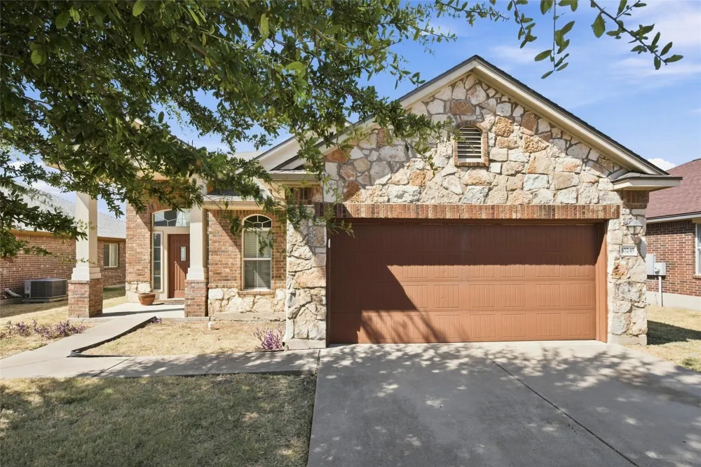 10245 Salem Way Waco, TX 76708