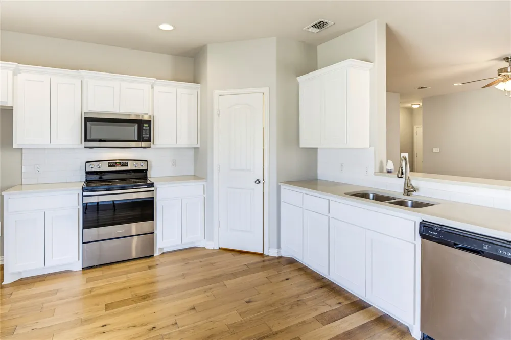 3715 Brookstone Drive Sherman, TX 75092