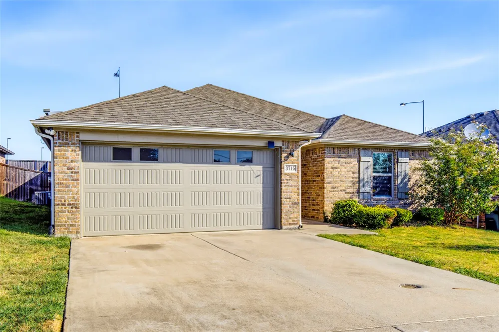 3715 Brookstone Drive Sherman, TX 75092