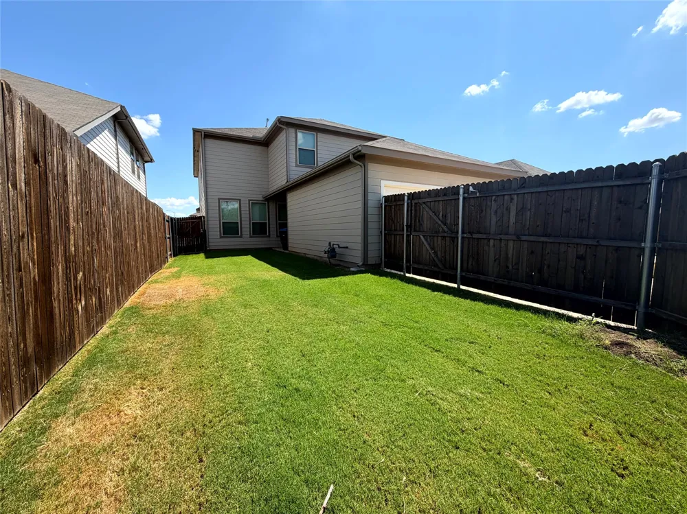 2928 Brittlebush Drive Fort Worth, TX 76108