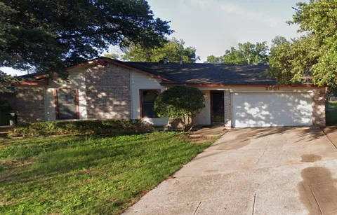 5001 Cummings Drive