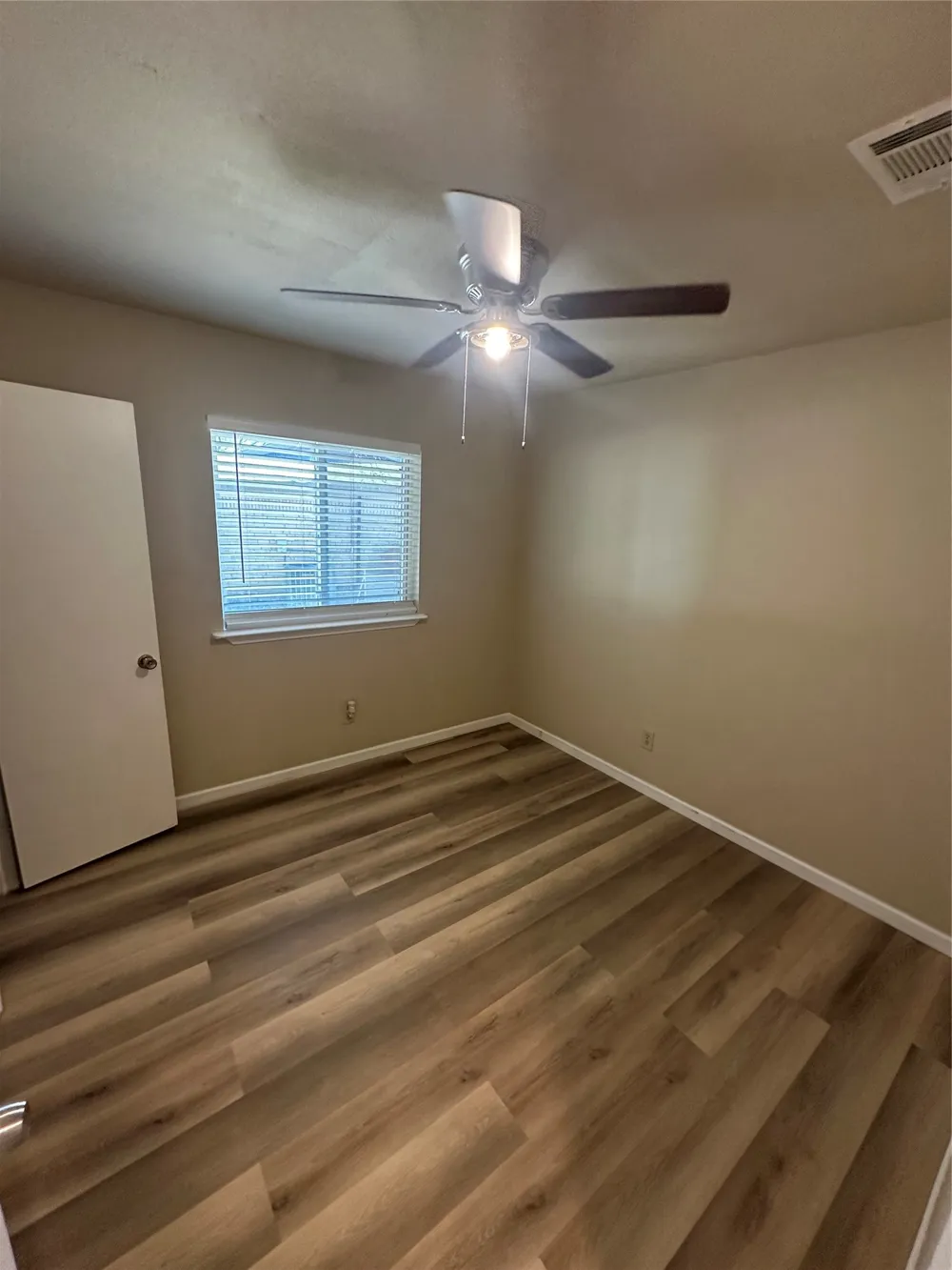 5001 Cummings Drive North Richland Hills, TX 76180