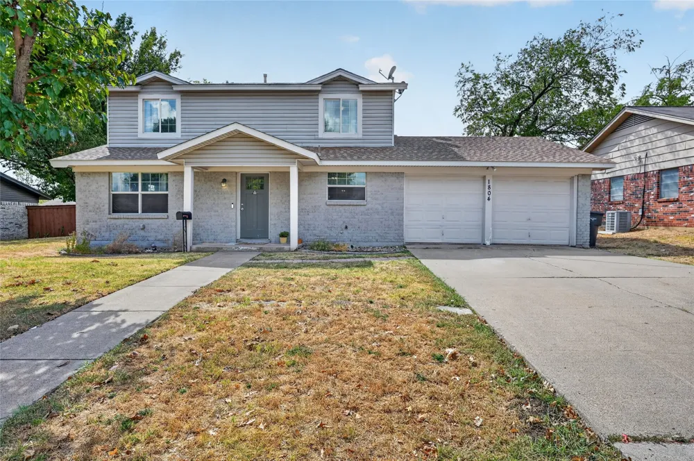 1804 Mims Street Fort Worth, TX 76112