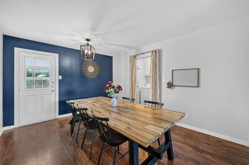 1804 Mims Street Fort Worth, TX 76112