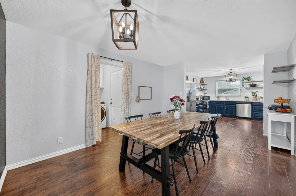 1804 Mims Street Fort Worth, TX 76112