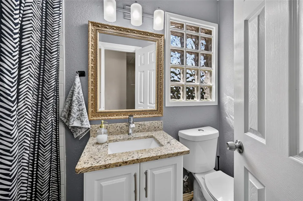 1804 Mims Street Fort Worth, TX 76112