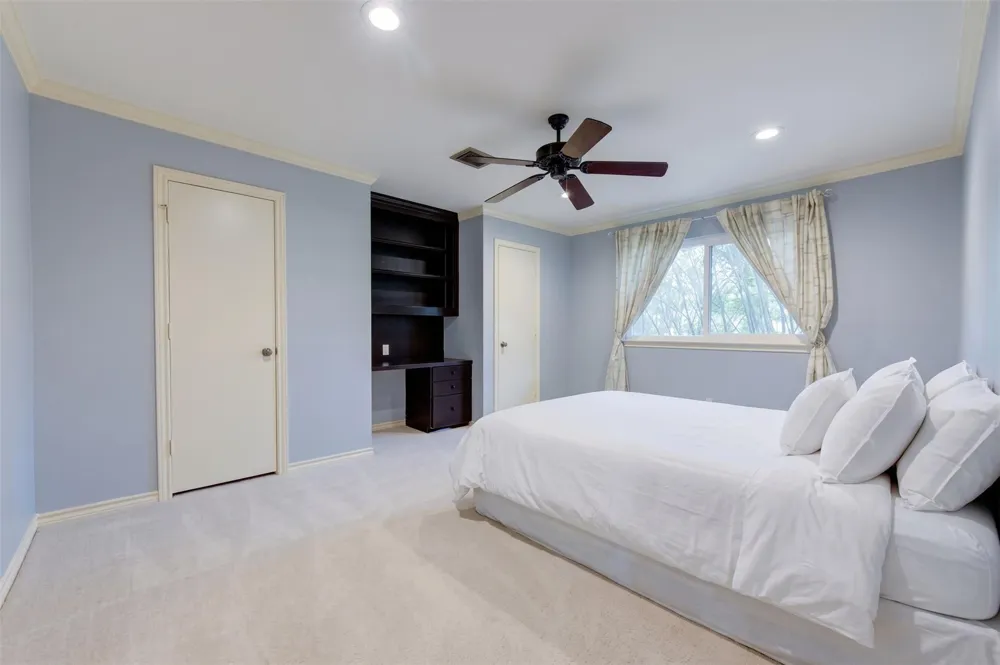 4967 Dumfries Drive Houston, TX 77096