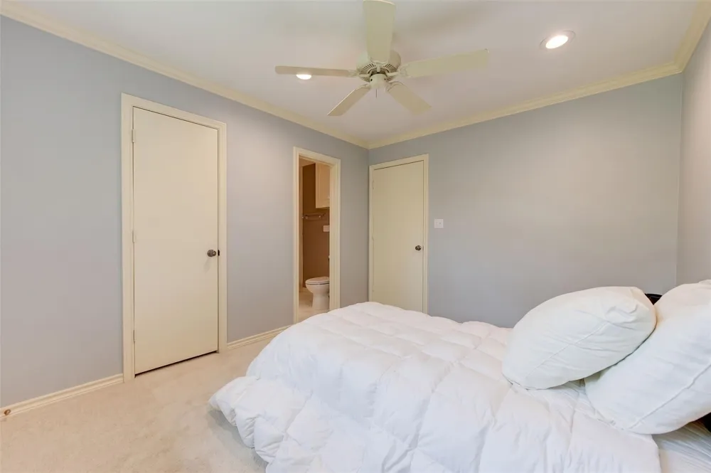 4967 Dumfries Drive Houston, TX 77096