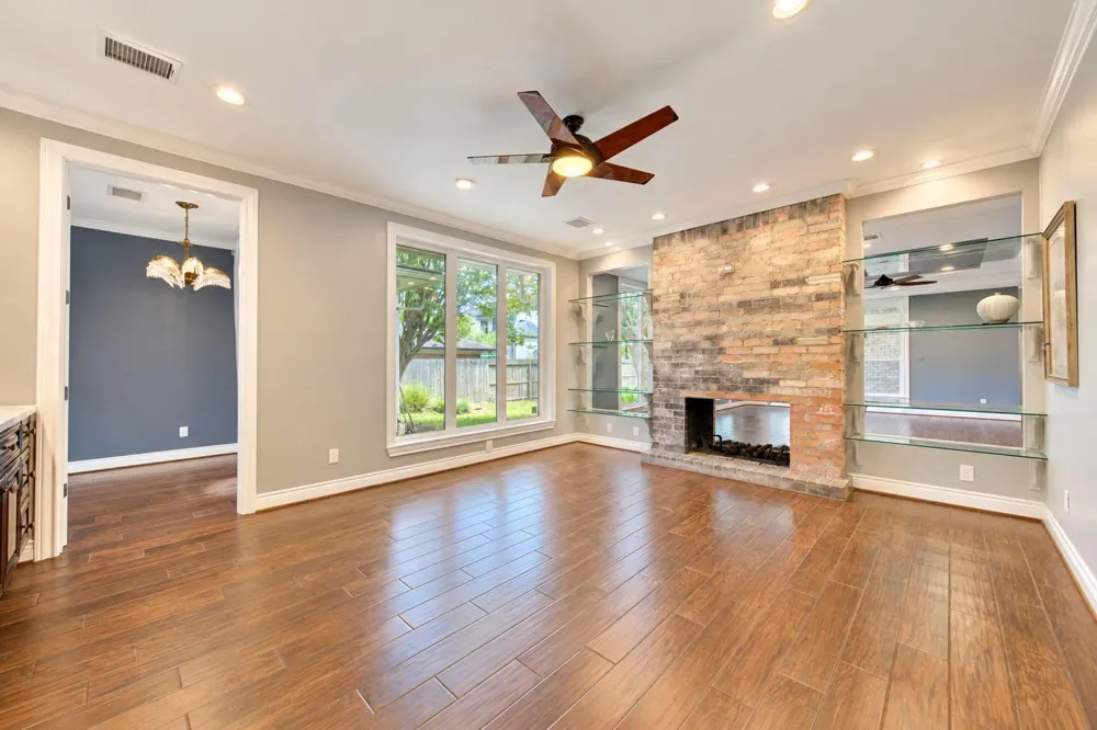 4967 Dumfries Drive Houston, TX 77096