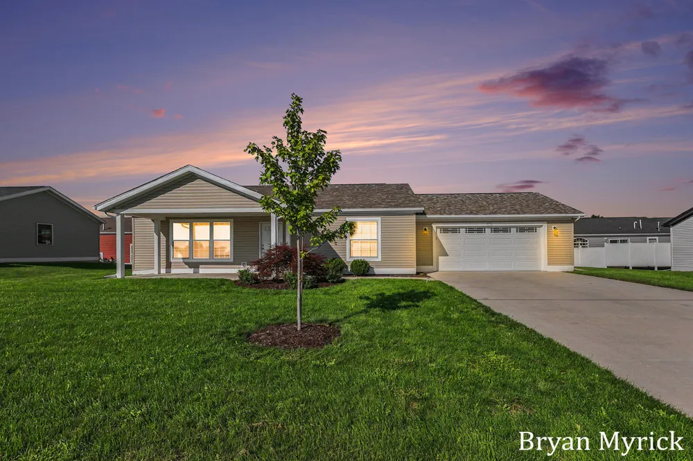 4770 52nd Street #6 Holland, MI 49423