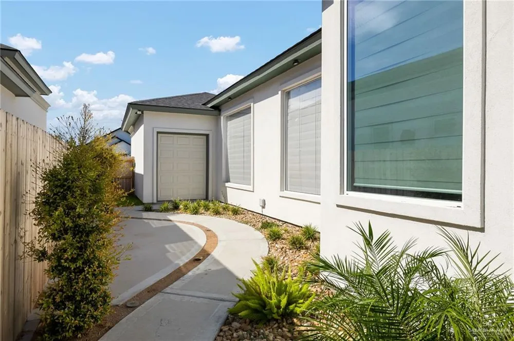 3808 Zenker Avenue McAllen, TX 78504