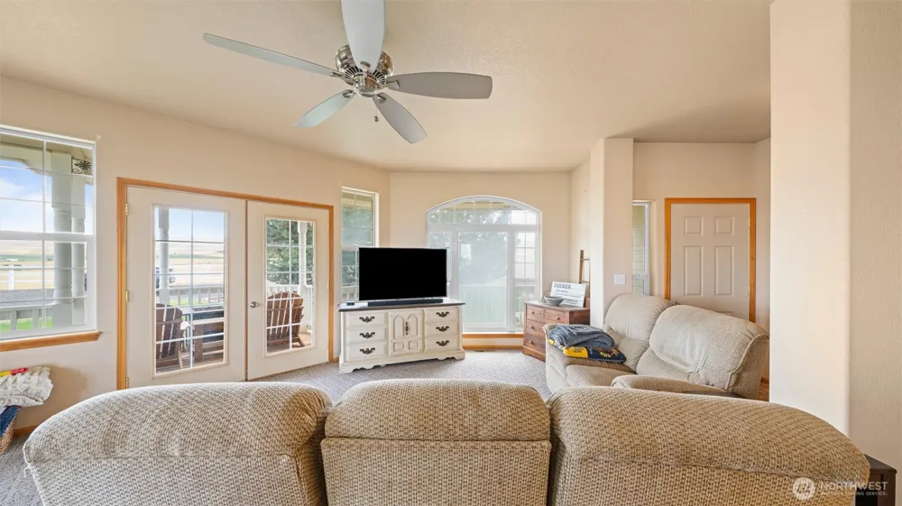 1206 Gardena Creek Road Touchet, WA 99360