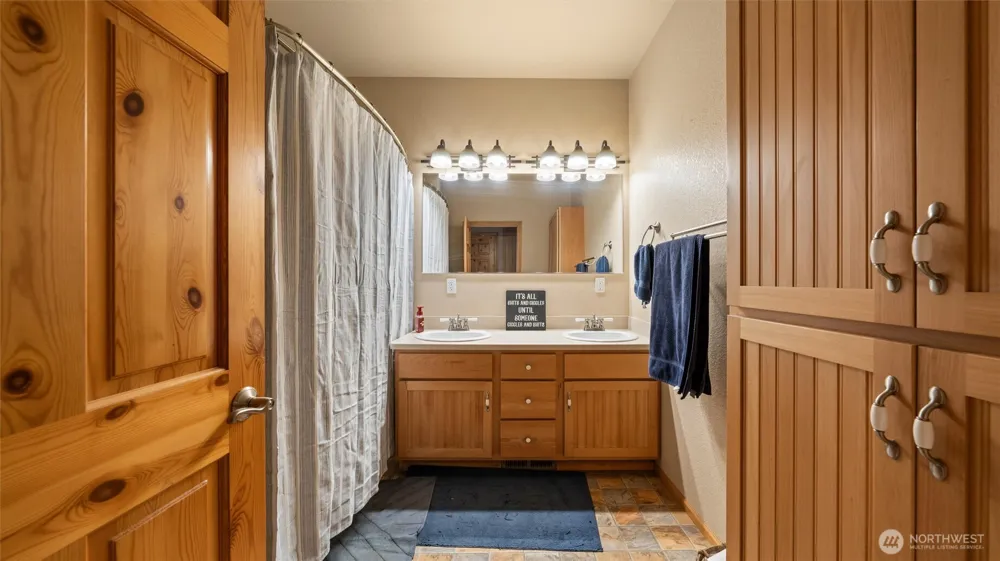 1206 Gardena Creek Road Touchet, WA 99360