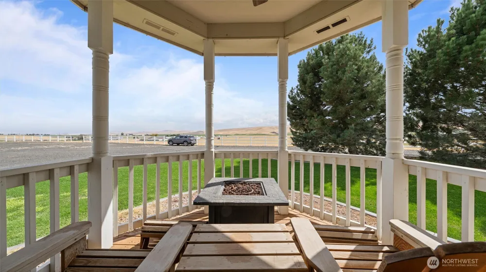 1206 Gardena Creek Road Touchet, WA 99360