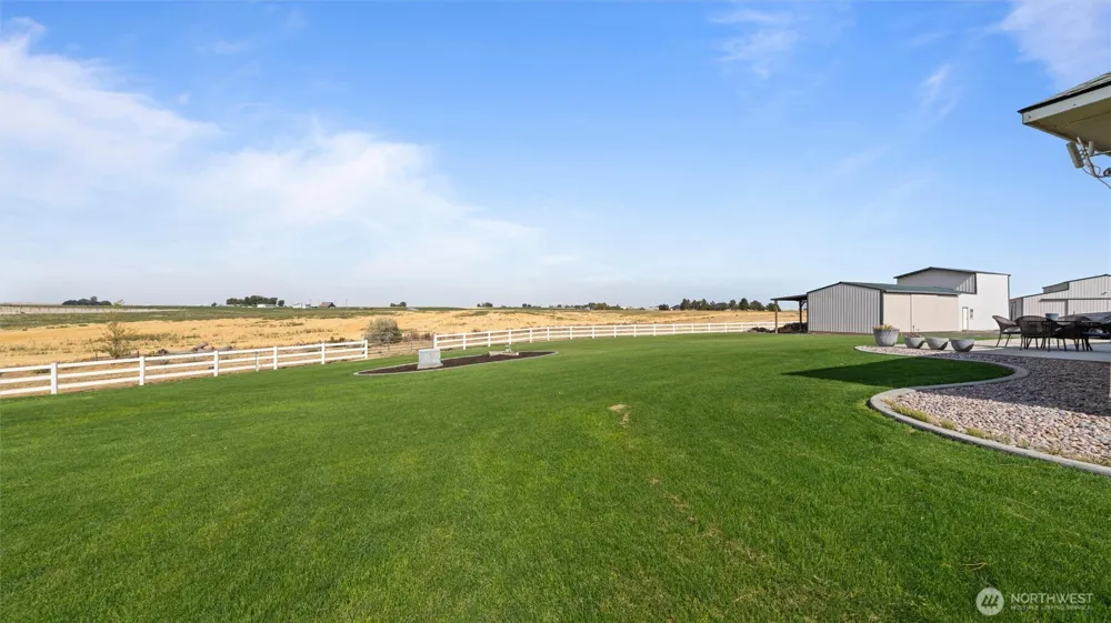 1206 Gardena Creek Road Touchet, WA 99360