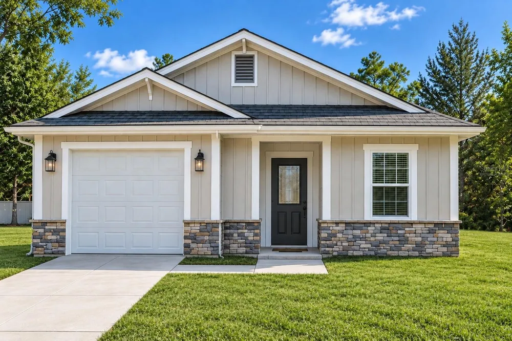 2015 RECKER HIGHWAY Winter Haven, FL 33880
