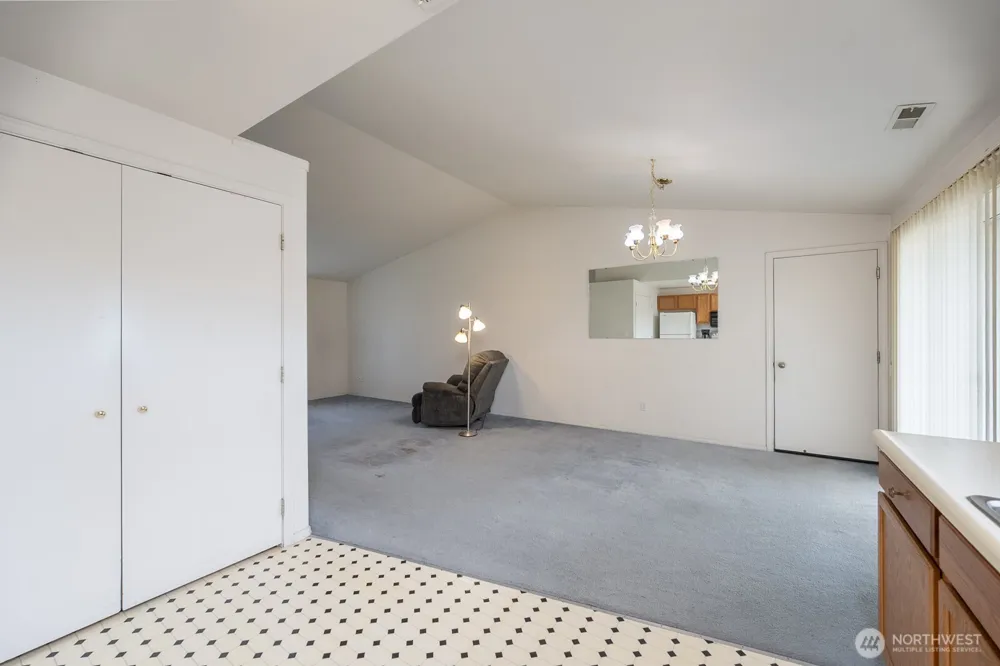 1204 E Hayden Drive Moses Lake, WA 98837