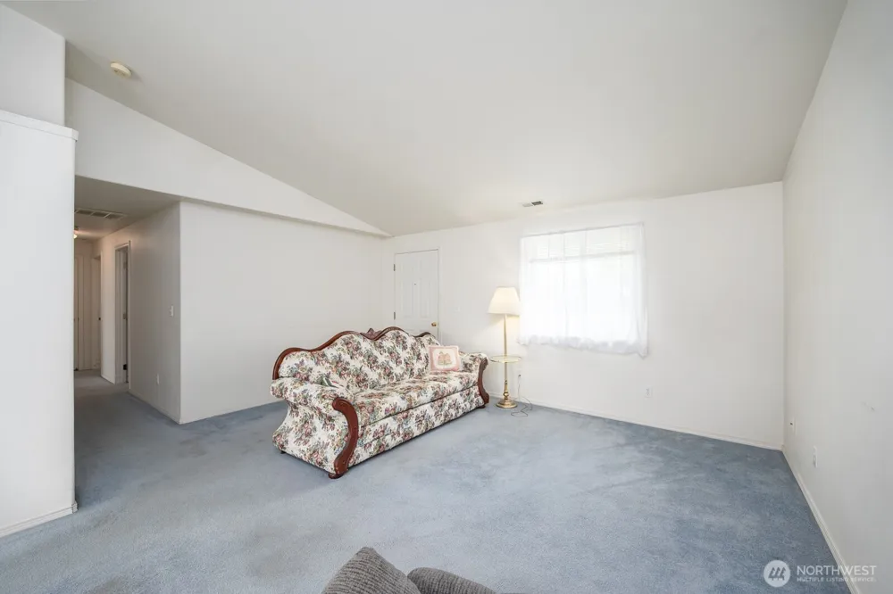1204 E Hayden Drive Moses Lake, WA 98837