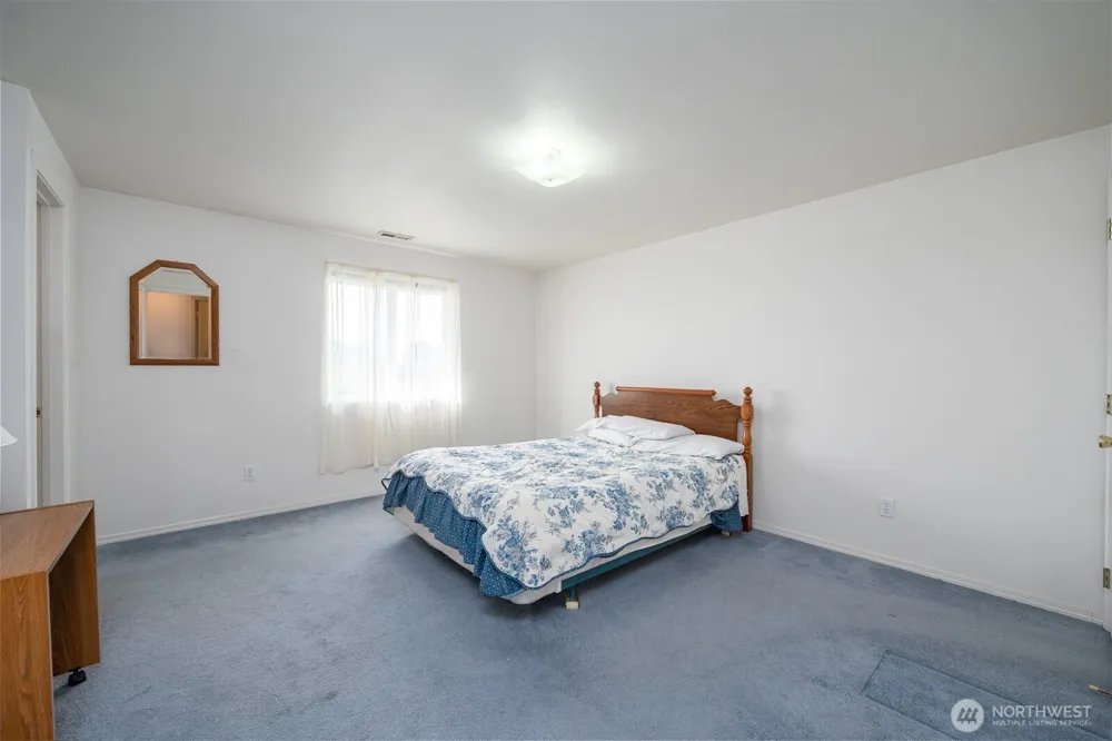 1204 E Hayden Drive Moses Lake, WA 98837