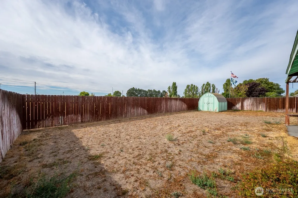 1204 E Hayden Drive Moses Lake, WA 98837