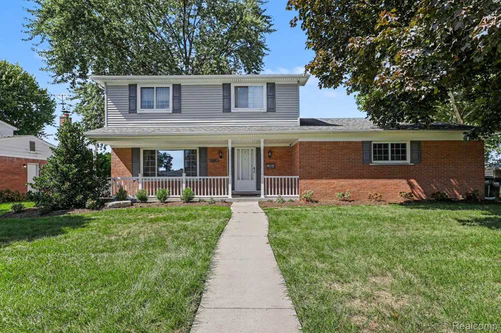 33887 Ashton Drive Sterling Heights City, MI 48312