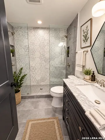 230 W Craig Pl San Antonio, TX 78212