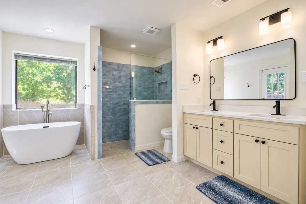 301 Morrison Court Euless, TX 76039