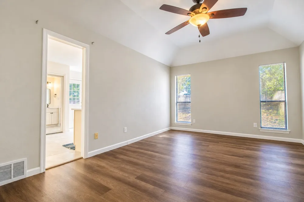 301 Morrison Court Euless, TX 76039