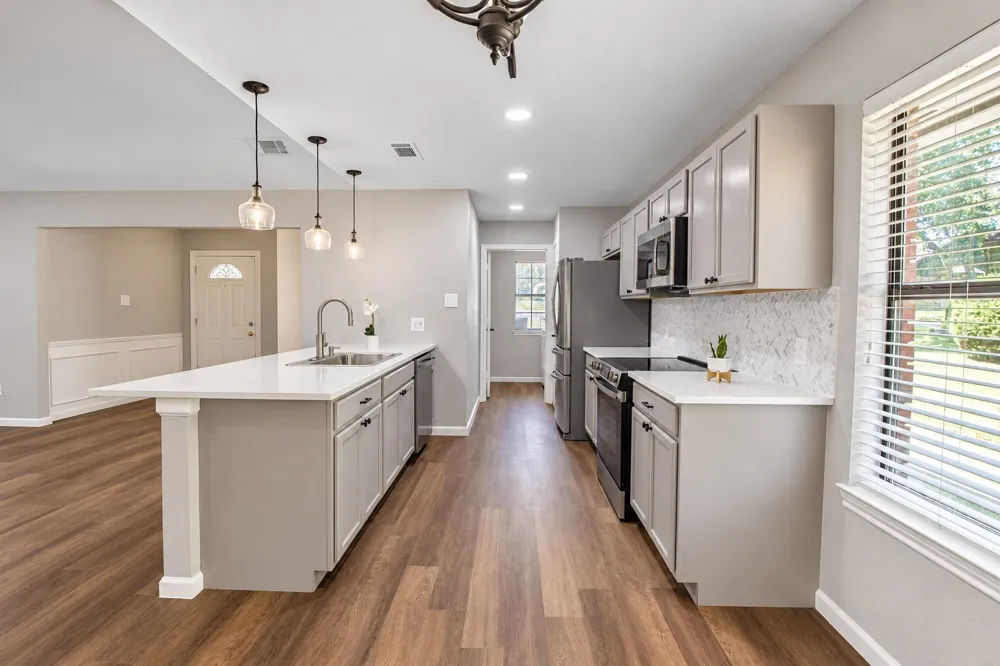301 Morrison Court Euless, TX 76039