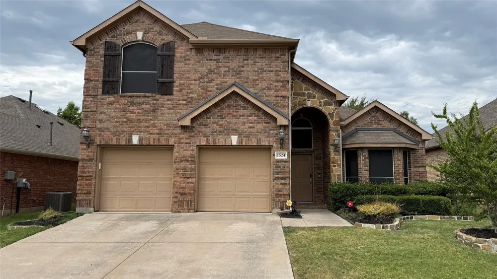 1524 Somerset Road Lewisville, TX 75067