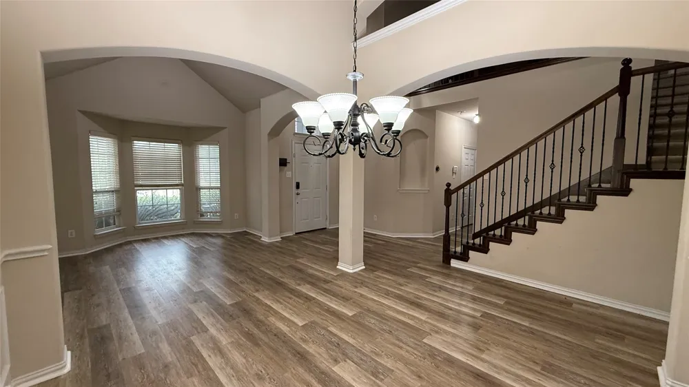 1524 Somerset Road Lewisville, TX 75067