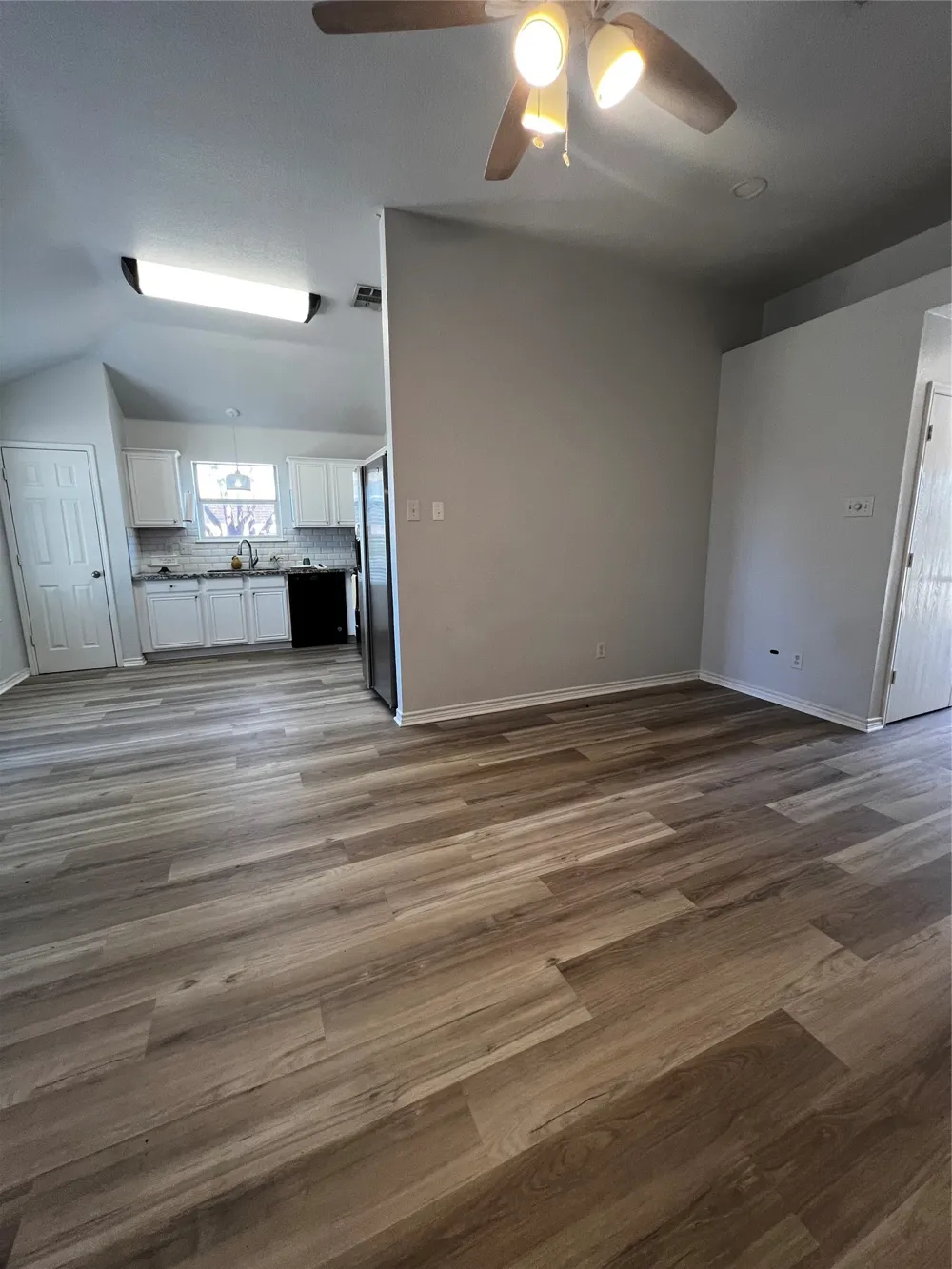 1309 Indian Wells Trail Midlothian, TX 76065