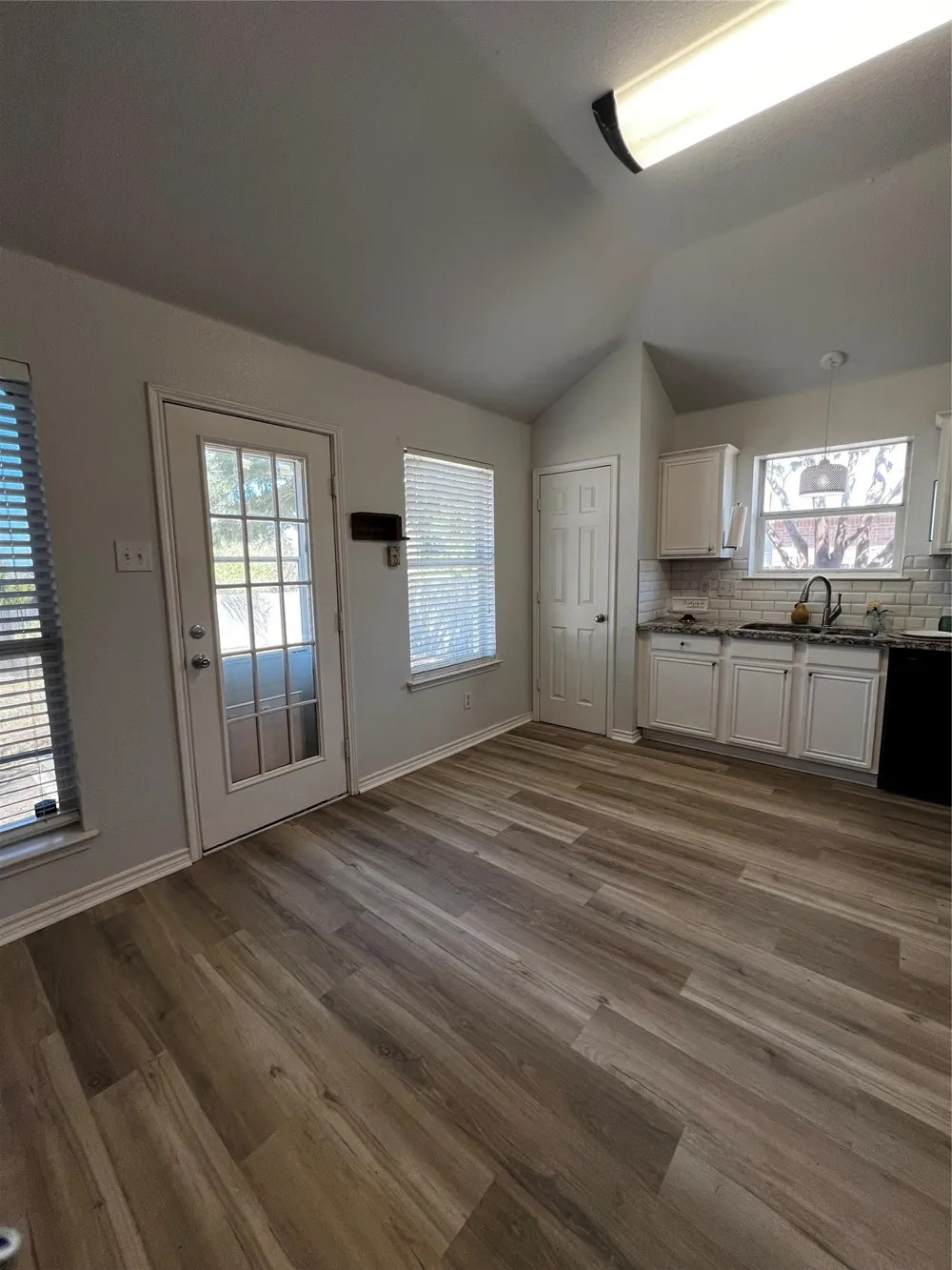 1309 Indian Wells Trail Midlothian, TX 76065