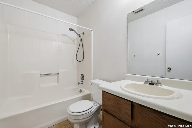 8918 FALL RIVER DR San Antonio, TX 78250