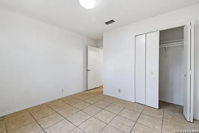 8918 FALL RIVER DR San Antonio, TX 78250