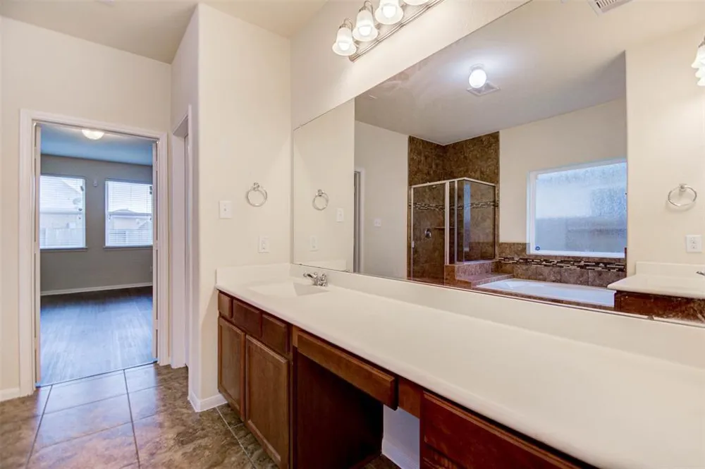 1485 Foshee Court Alvin, TX 77511