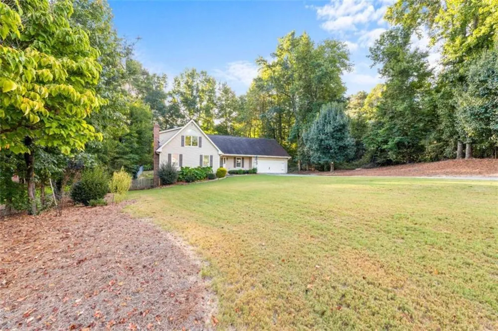17 Mountain Oaks Drive Carrollton, GA 30116