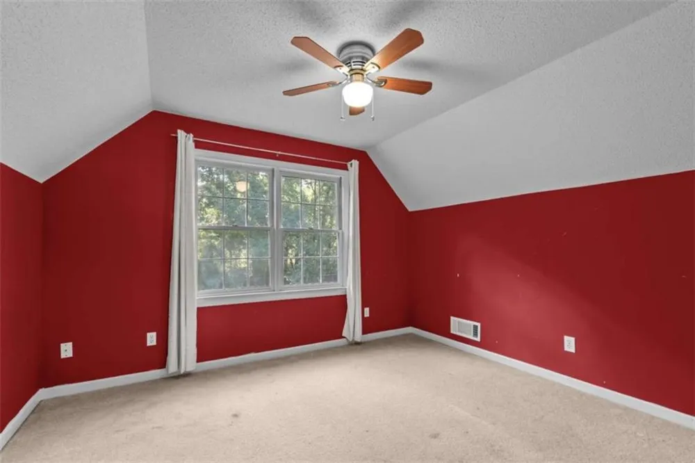 17 Mountain Oaks Drive Carrollton, GA 30116
