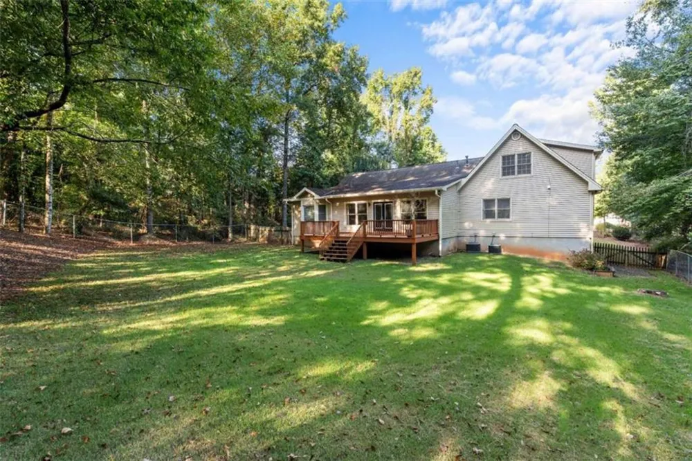 17 Mountain Oaks Drive Carrollton, GA 30116