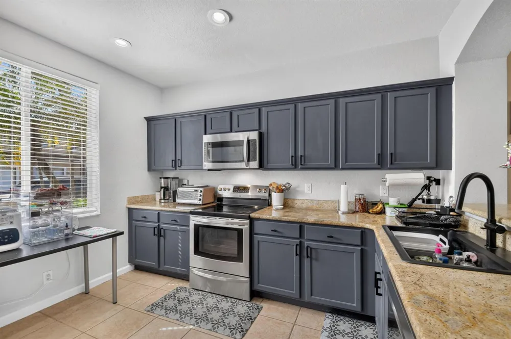 2785 S EVERGREEN CIRCLE Boynton Beach, FL 33426