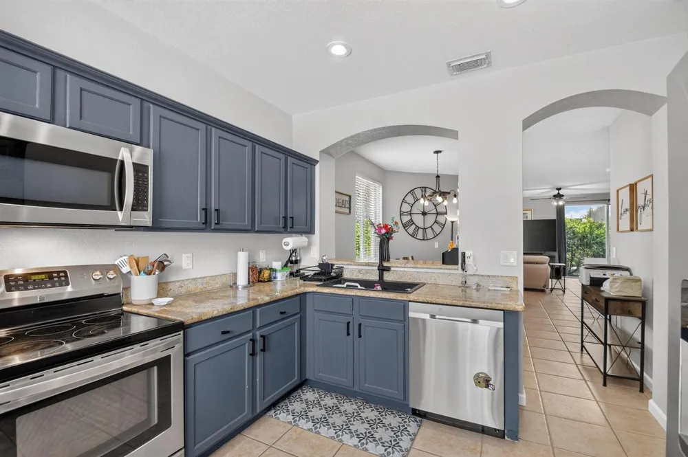 2785 S EVERGREEN CIRCLE Boynton Beach, FL 33426