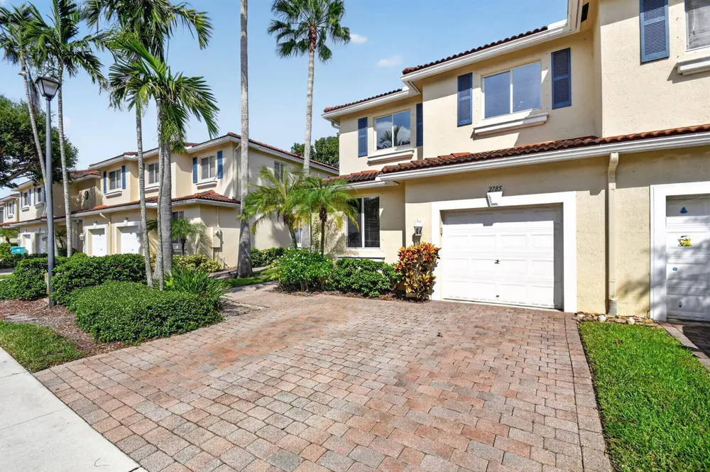 2785 S EVERGREEN CIRCLE Boynton Beach, FL 33426