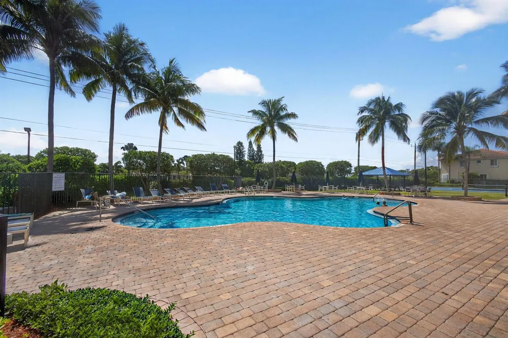 2785 S EVERGREEN CIRCLE Boynton Beach, FL 33426