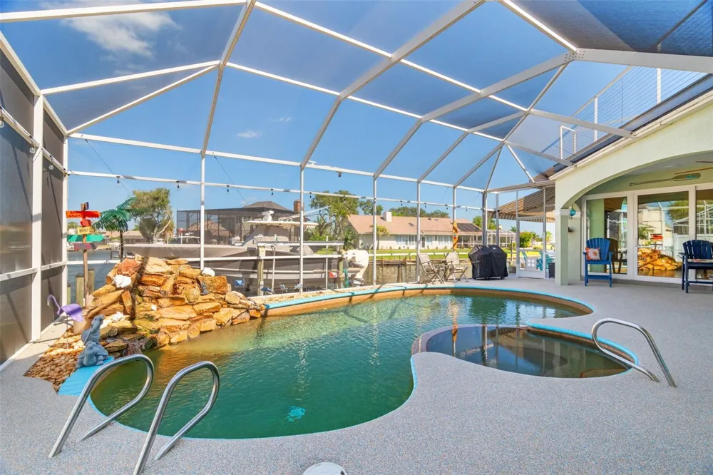 212 SYKES POINT Merritt Island, FL 32952