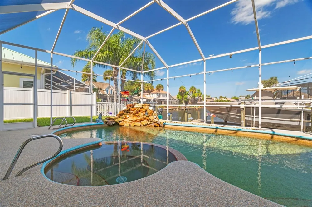 212 SYKES POINT Merritt Island, FL 32952