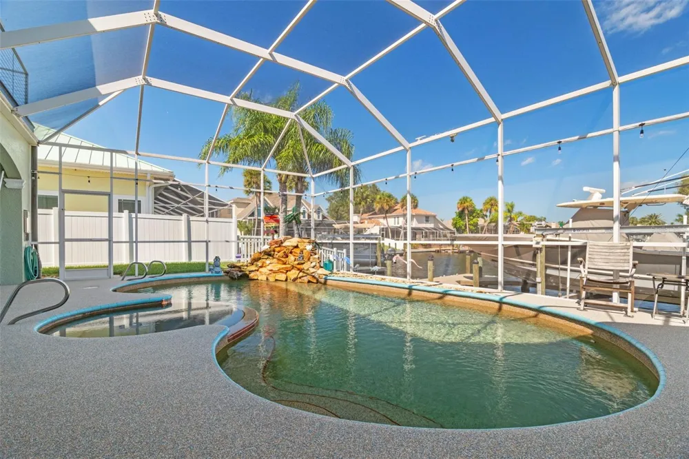 212 SYKES POINT Merritt Island, FL 32952