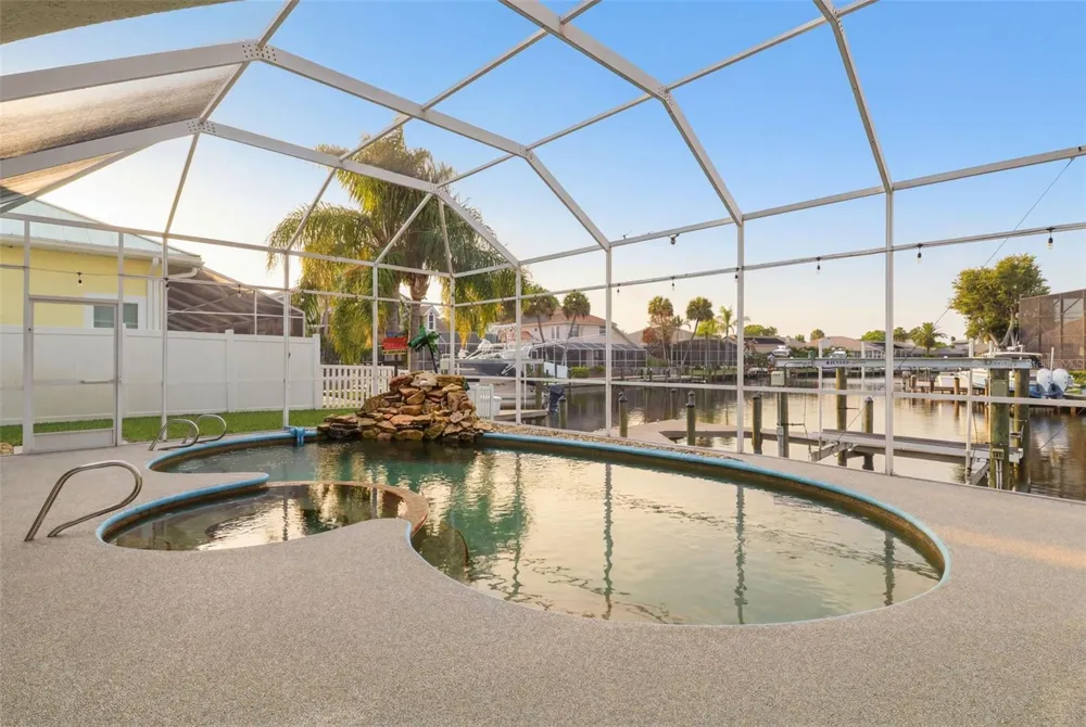 212 SYKES POINT Merritt Island, FL 32952