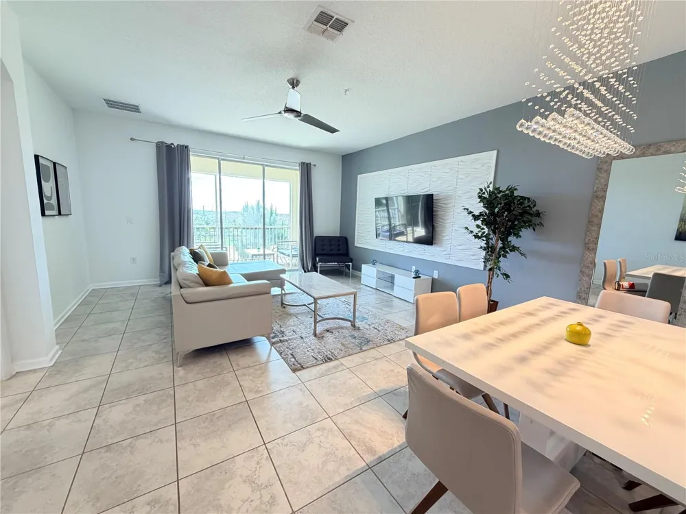 1115 CHALLENGE DRIVE #1115 Davenport, FL 33896