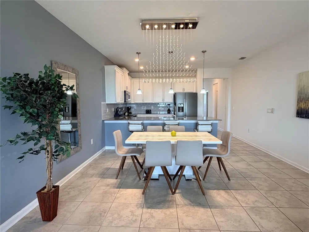 1115 CHALLENGE DRIVE #1115 Davenport, FL 33896